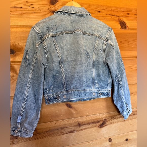 RETAIL $248 Seven for all mankind distressed cropped Jean jacket light denim - Picture 7 of 9